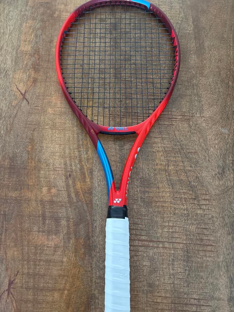 Yonex VCORE 95  - Zo goed als nieuw, Sport en Fitness, Tennis, Overige merken, Ophalen of Verzenden, Zo goed als nieuw, Racket