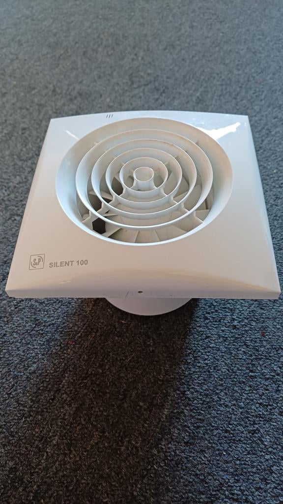 Badkamer/toilet ventilator Soler & Palau, Doe-het-zelf en Verbouw, Ventilatie en Afzuiging, Ophalen, Zo goed als nieuw, Ventilator en Afzuiger