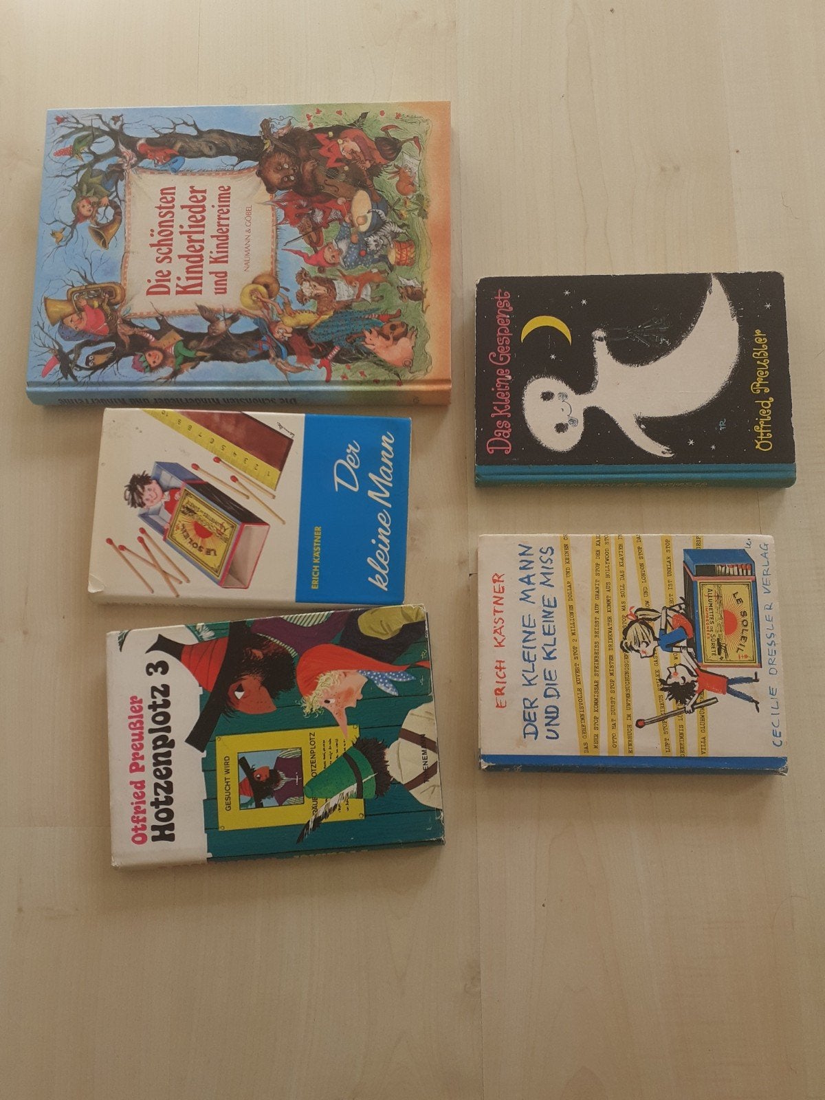 Duitse kinderboeken van Erich Kästner en Otfried Preußler, Boeken, Ophalen of Verzenden, Gelezen