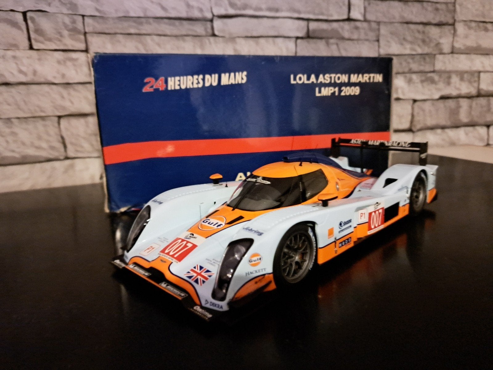AutoArt Astin Martin Lola LMP1, Hobby en Vrije tijd, Modelauto's | 1:18, Ophalen of Verzenden, Zo goed als nieuw, Auto, Autoart