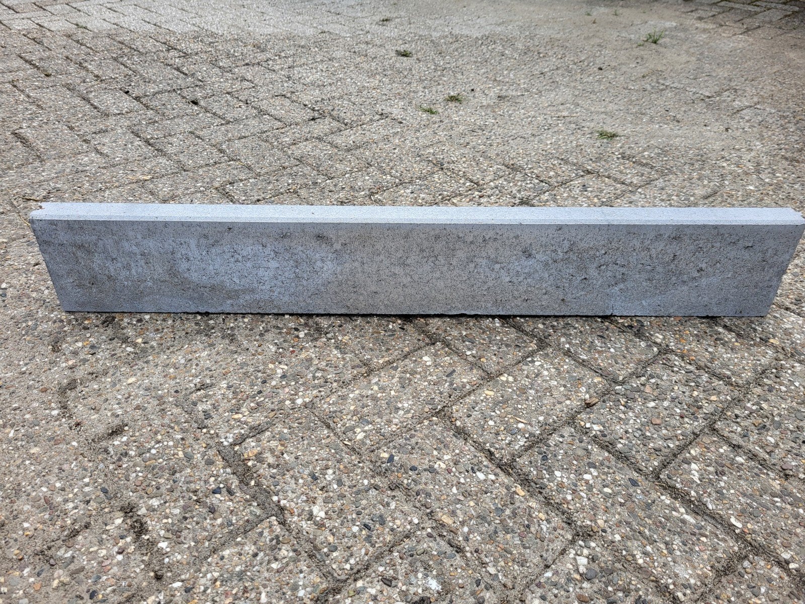 20x Ongebruikte betonbandjes 100x5x15 cm - Grijs Beton, Tuin en Terras, Tegels en Klinkers, Ophalen of Verzenden, Nieuw, Beton