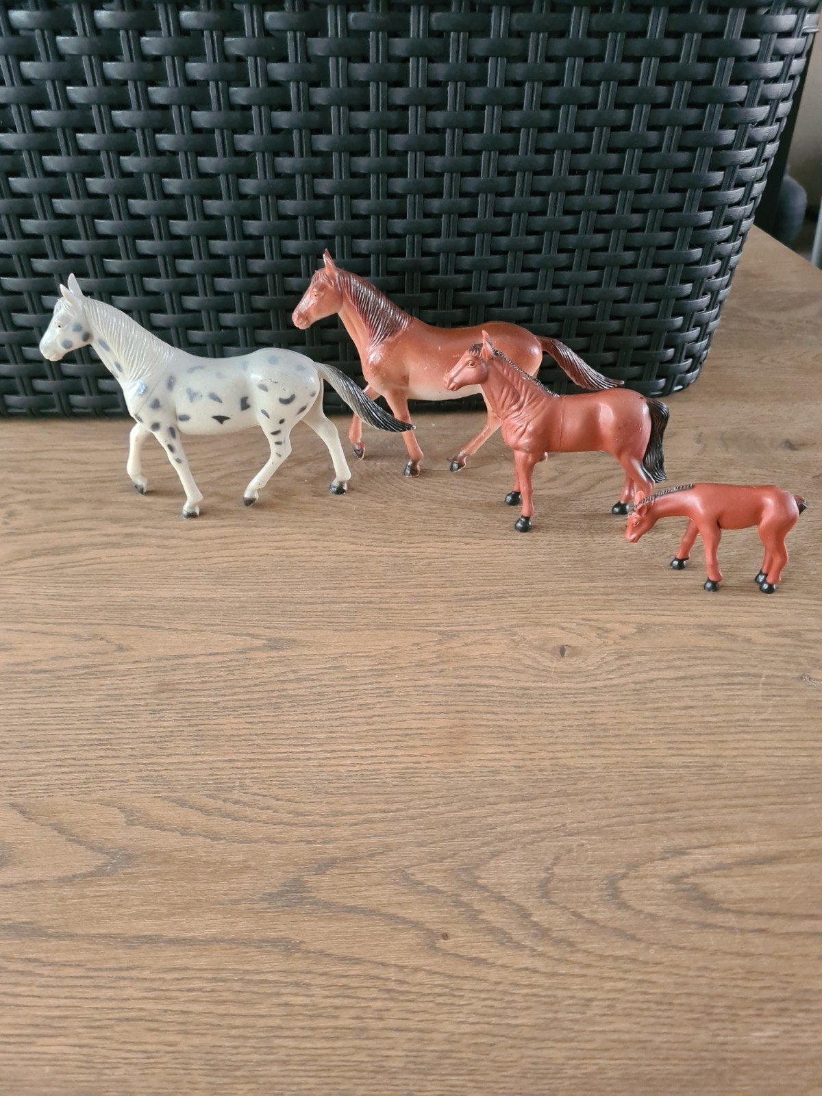 Paarden speelgoed set - 4 stuks made in China., Ophalen of Verzenden, Gebruikt, Jongen of Meisje