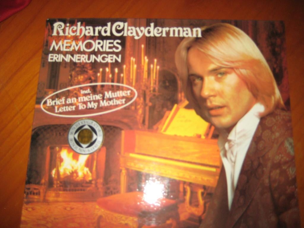 LP, Richard Clayderman: Memories, Ophalen of Verzenden, Zo goed als nieuw, 12 inch