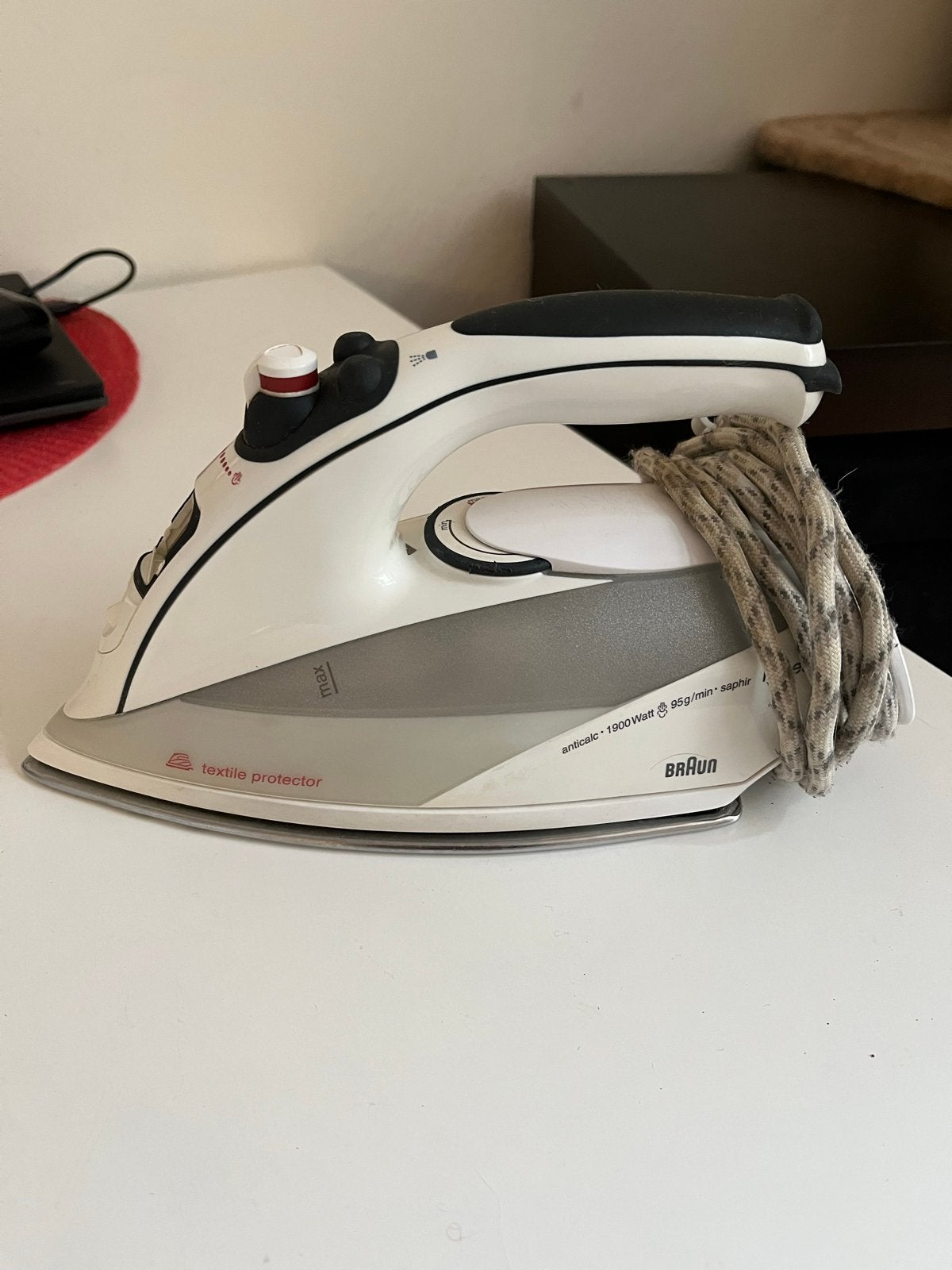 Braun Strijkijzer - 1900W - Antikalk - Gebruikt, Ophalen, Gebruikt, Strijkijzer met snoer