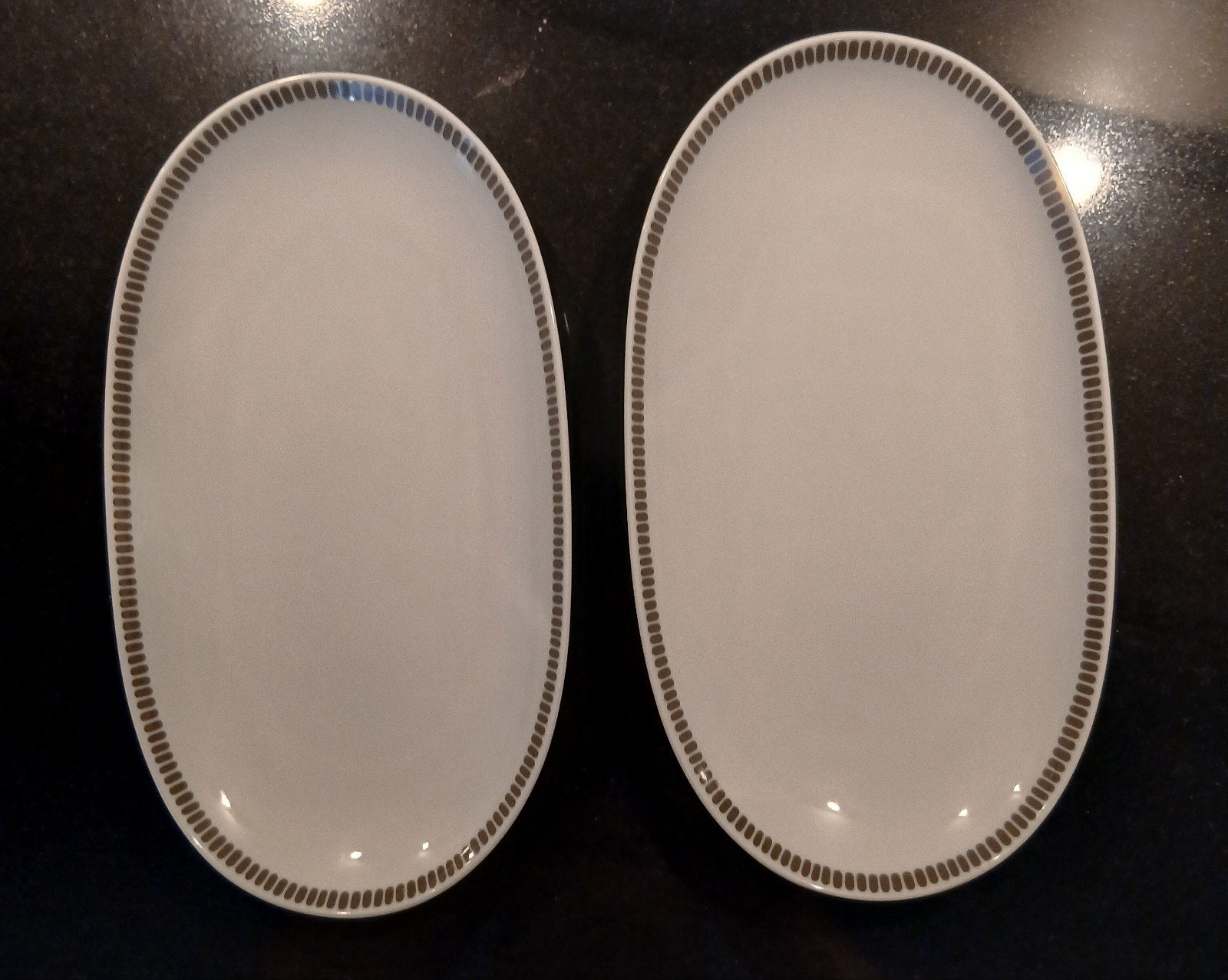 Thomas Medaillon Onyx Design. 2x Schaal. Pepita., Ophalen of Verzenden