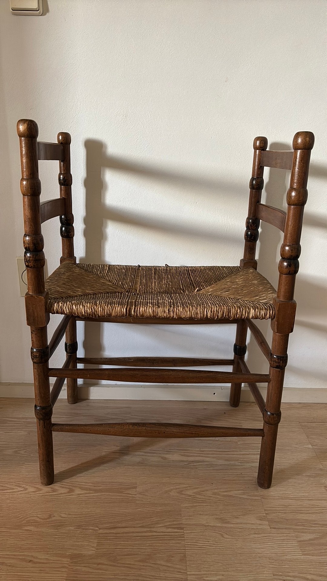 Antieke stoel, Ophalen