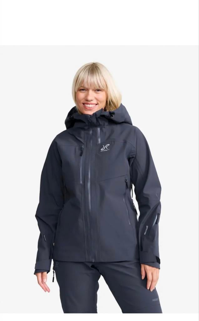 Jas van revolutionrace. Cyclone 3L shell jacket dames in XL, Ophalen, Zo goed als nieuw, Maat 46/48 (XL) of groter, Zwart