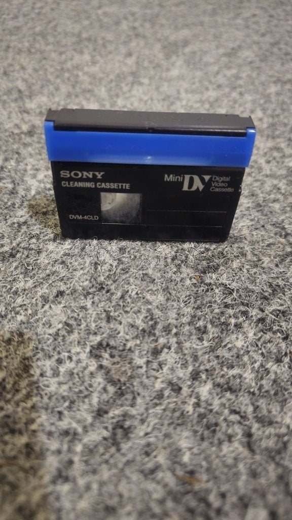 Sony Mini DV Cleaning Cassette DVM-4CLD, Mini dv, 20x of meer, Ophalen of Verzenden, Band, Disc of Geheugen