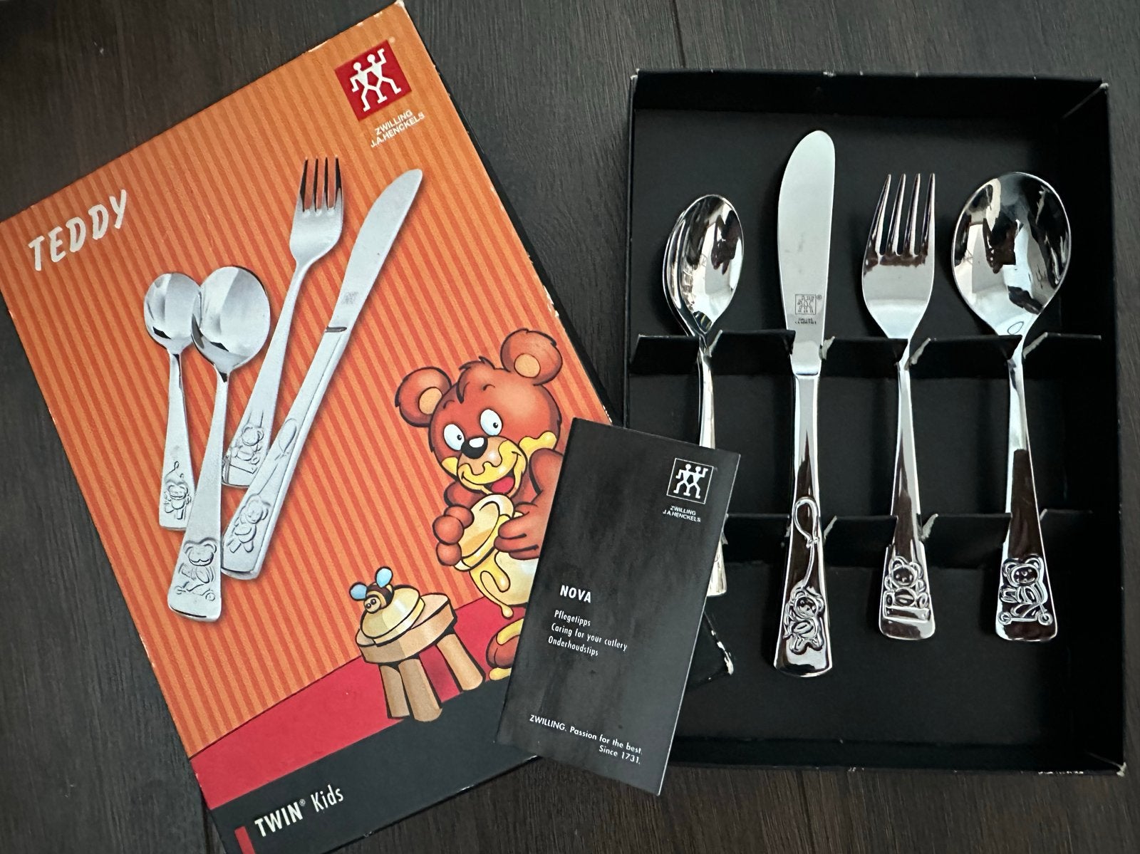 Nieuw 2x ZWILLING J.A. Henckels Teddy kinderbestekset, Kinderbestek, Bestekset, Nieuw, Ophalen of Verzenden