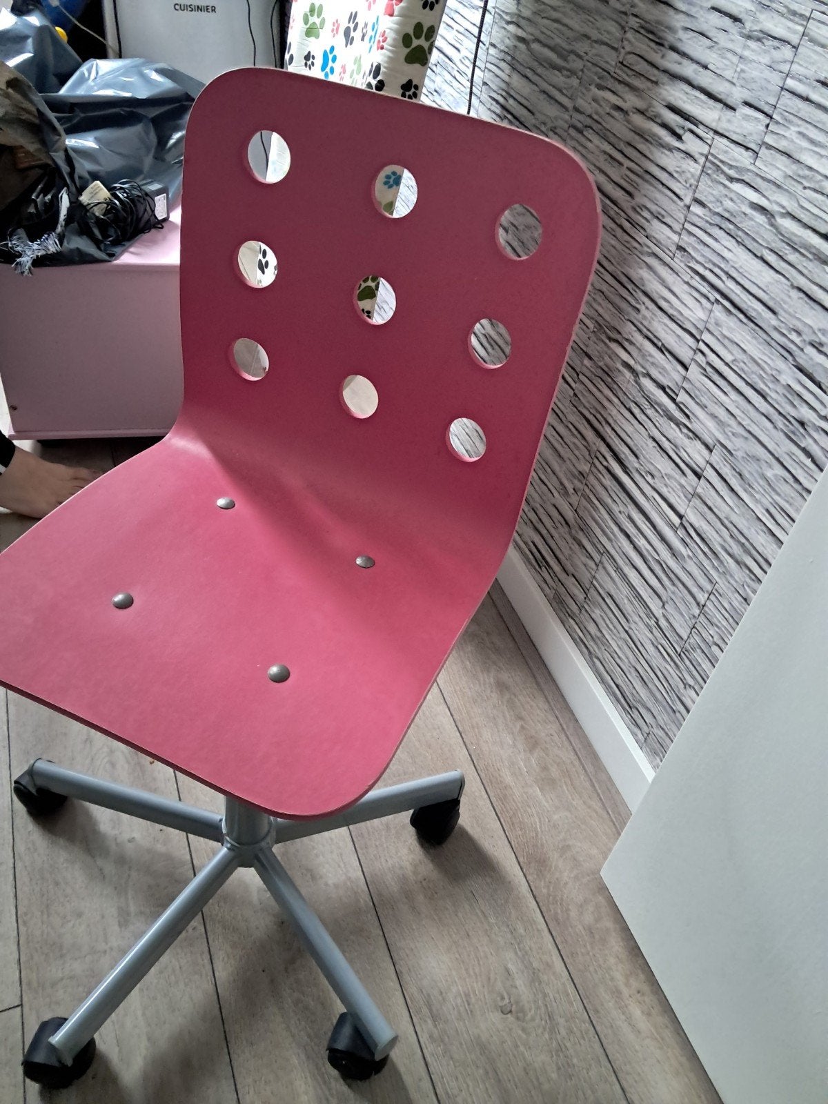 IKEA bureaustoel roze, Huis en Inrichting, Bureaustoelen, Ophalen, Gebruikt, Roze, Bureaustoel