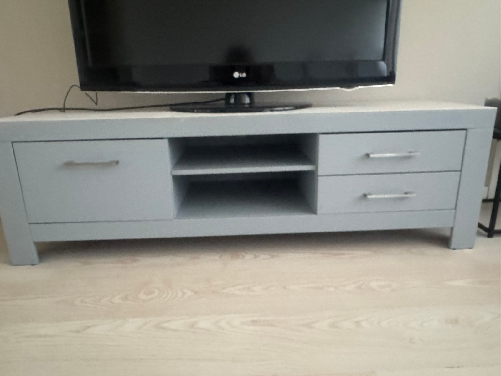 Tv meubel gratis, Ophalen, Zo goed als nieuw, 25 tot 50 cm, Minder dan 100 cm