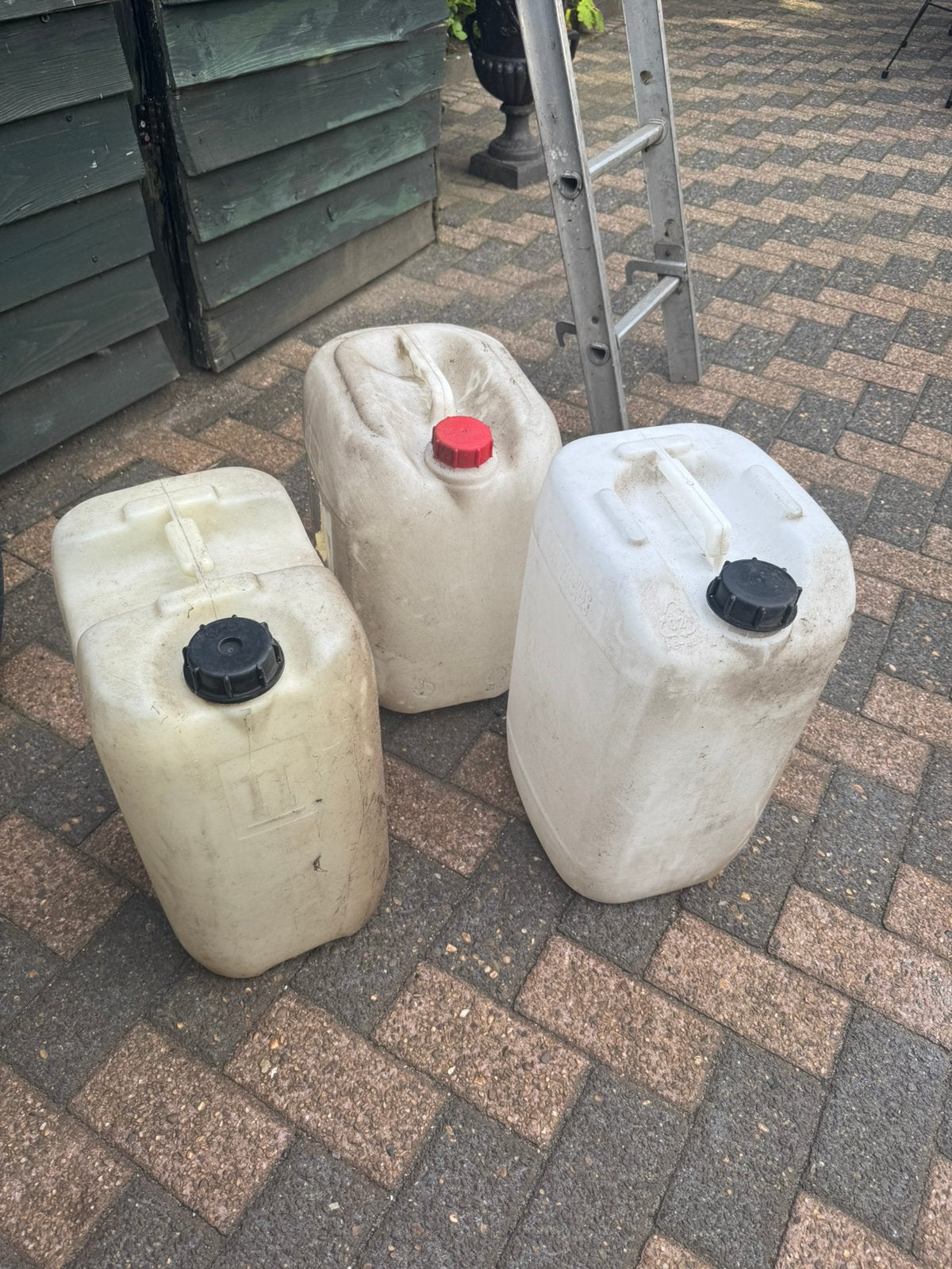 Jerry Can, Minder dan 75 liter, Ophalen, Gebruikt