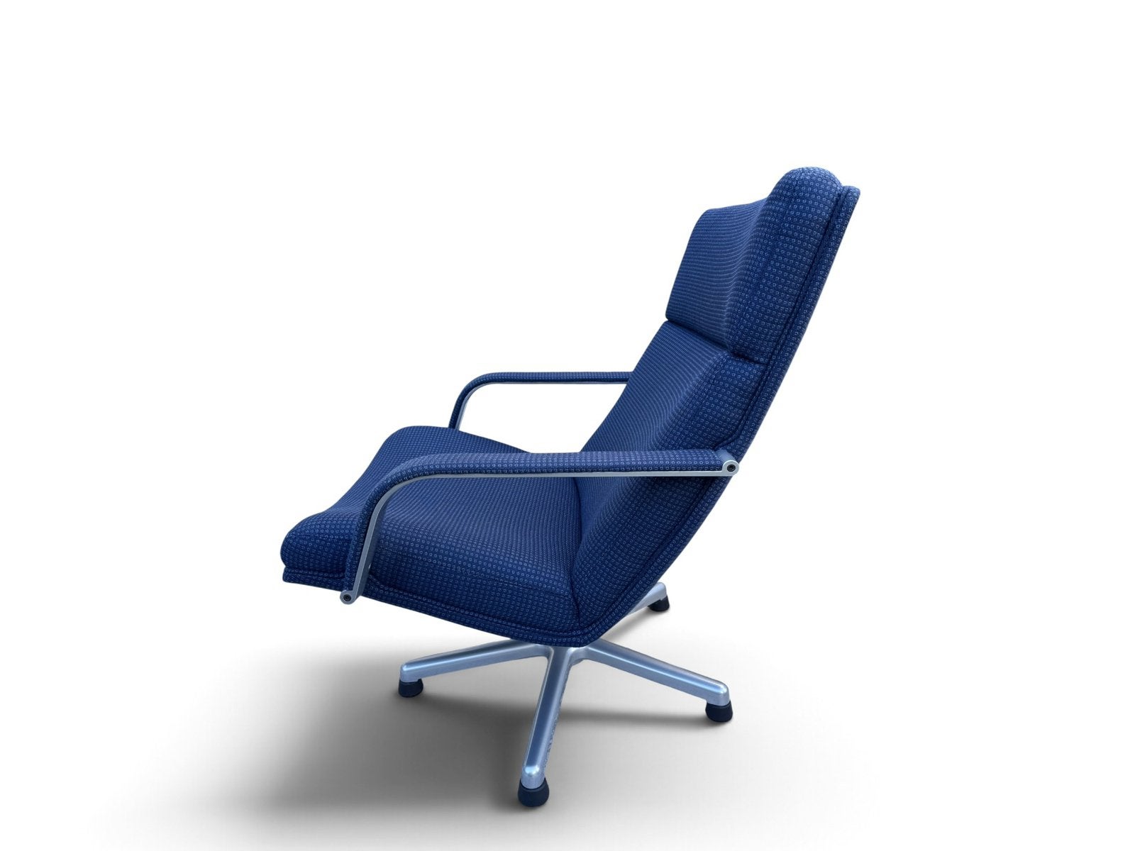 Artifort draaifauteuil blauwe stof, Ophalen, Gebruikt, 75 tot 100 cm, Stof