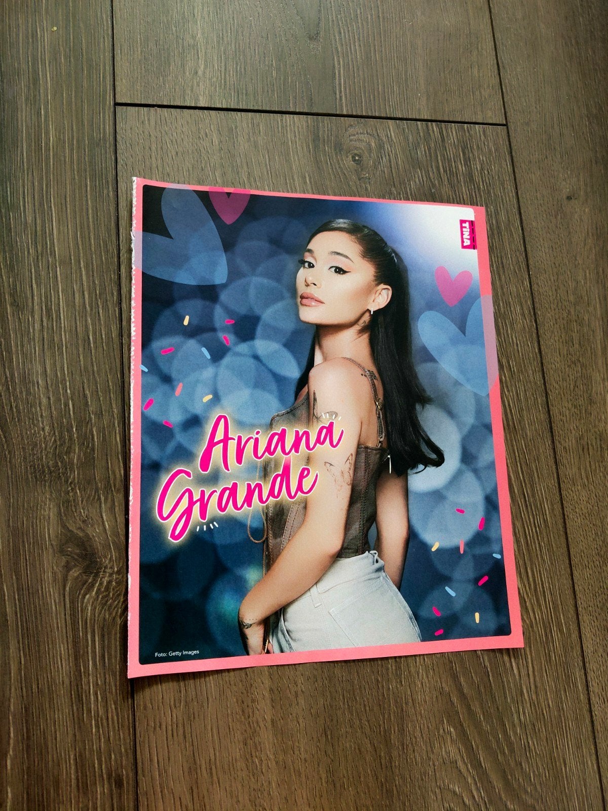 Tina - Ariana Grande Poster, Verzamelen, Ophalen of Verzenden, Nieuw, A1 t/m A3