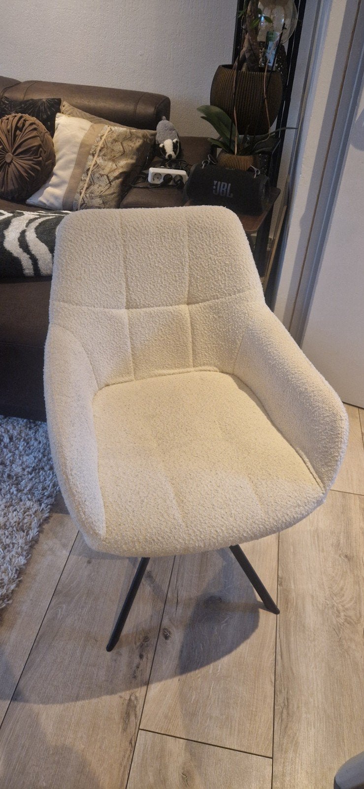 6 boucle  kuipstoelen - 2 ervan  met kleine mankementen, Ophalen of Verzenden