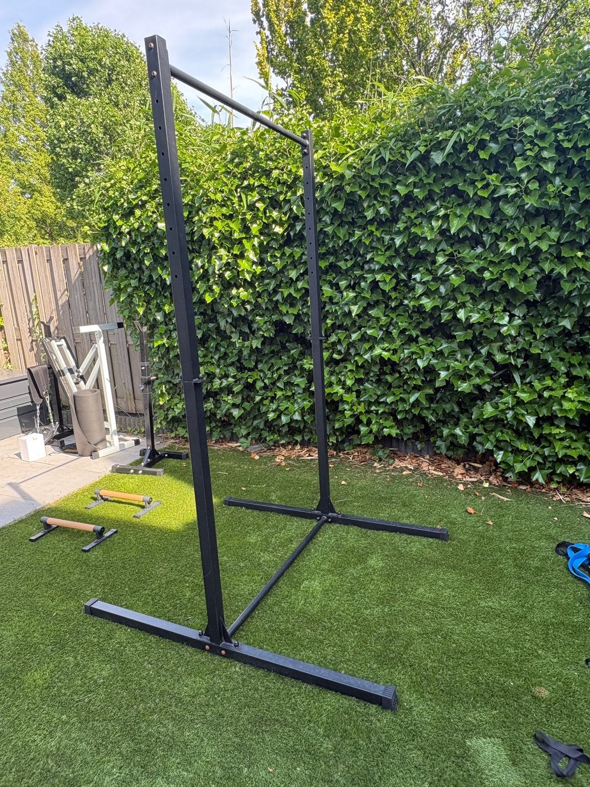 Verstelbaar optrekrek / pull-up bar - zo goed als nieuw, Sport en Fitness, Ophalen, Zo goed als nieuw, Armen, Oprekstang