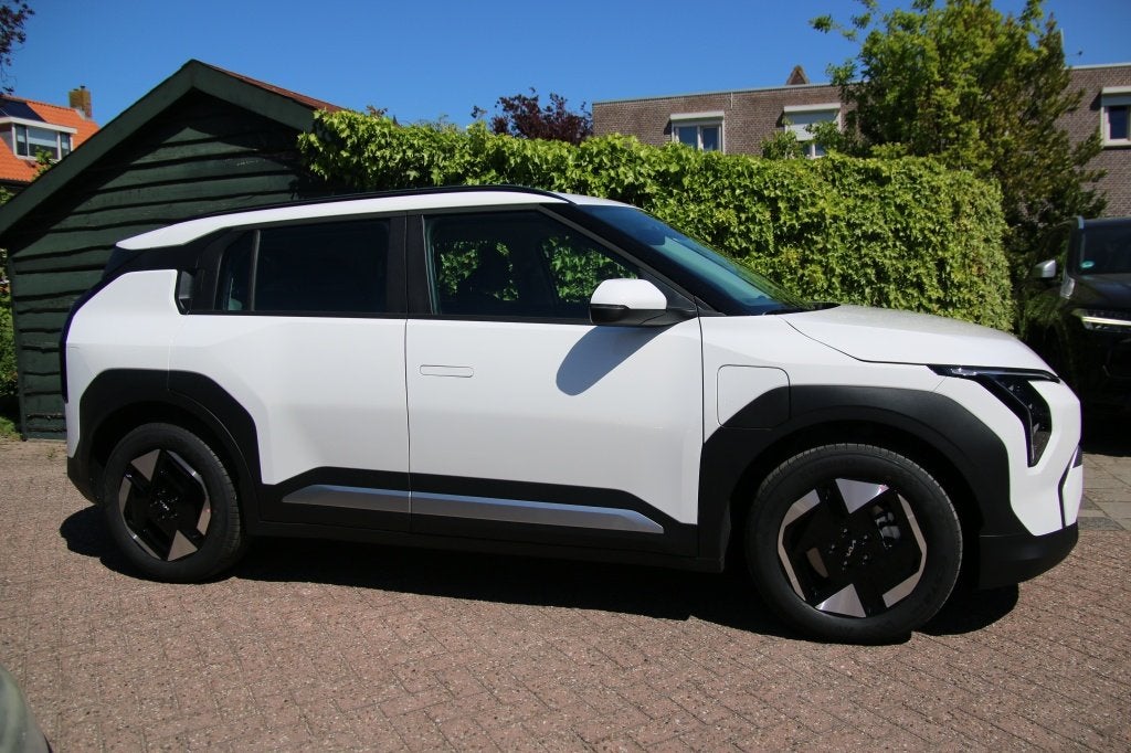 Kia EV3 150 kW Air (bj 2026, automaat), Auto's, Kia, 1885 kg, Wit, 360 min, 204 pk