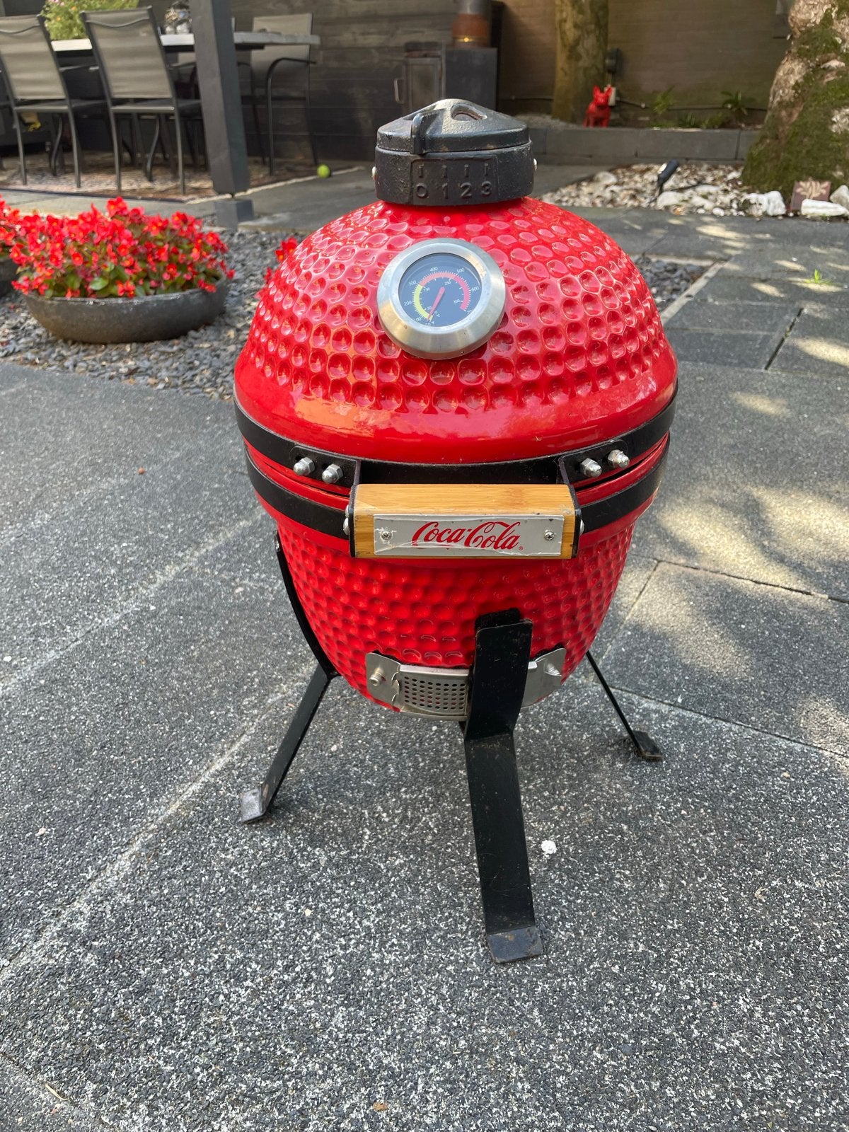 Compacte rode kamado BBQ - Coca Cola edition, Ophalen, Gebruikt