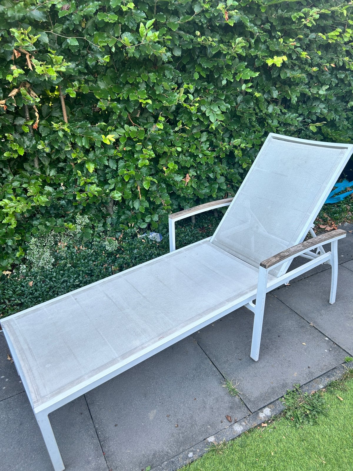 Gratis ligbed, Ophalen, Aluminium
