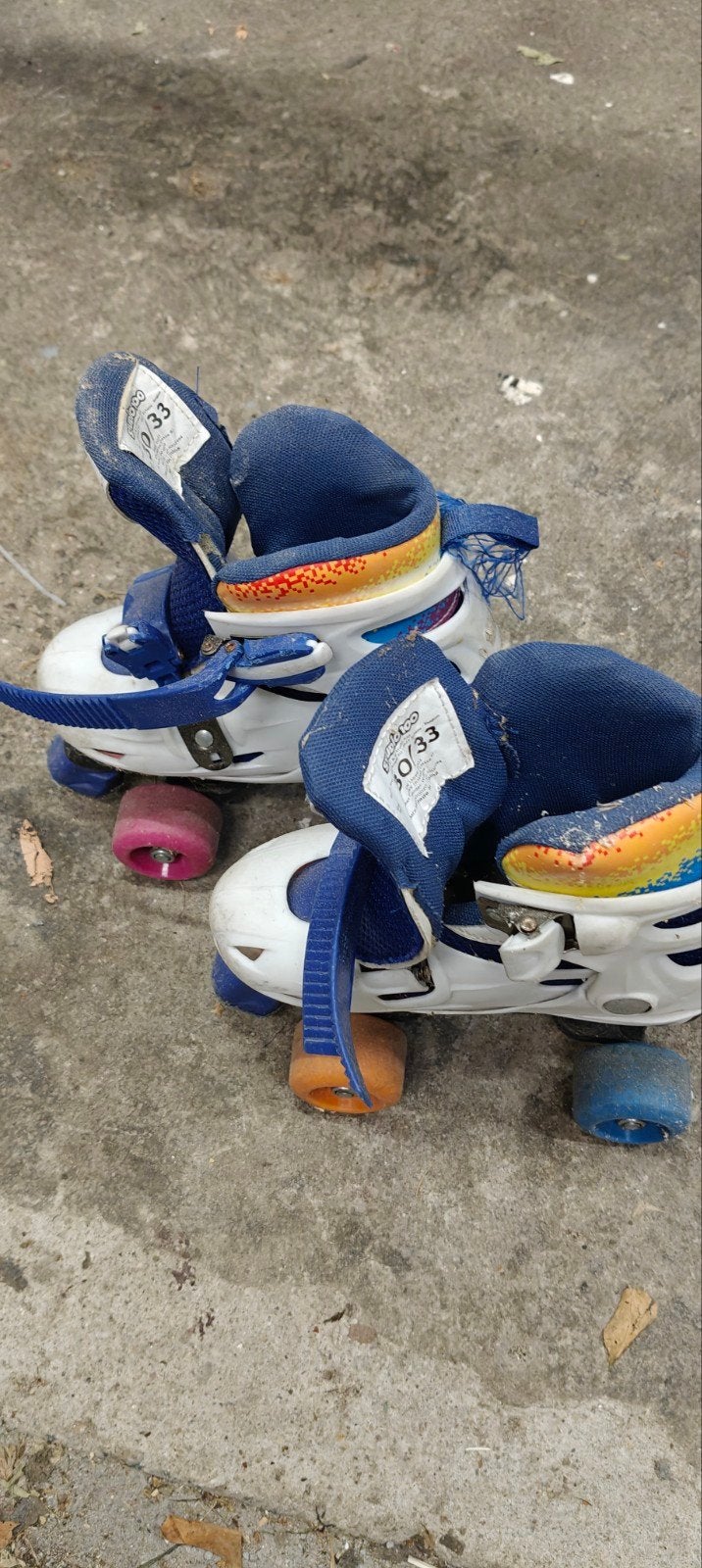 Rolschaatsen Studio 100 - Maat 30/33, Ophalen of Verzenden, Verstelbaar, Gebruikt, Kinderen