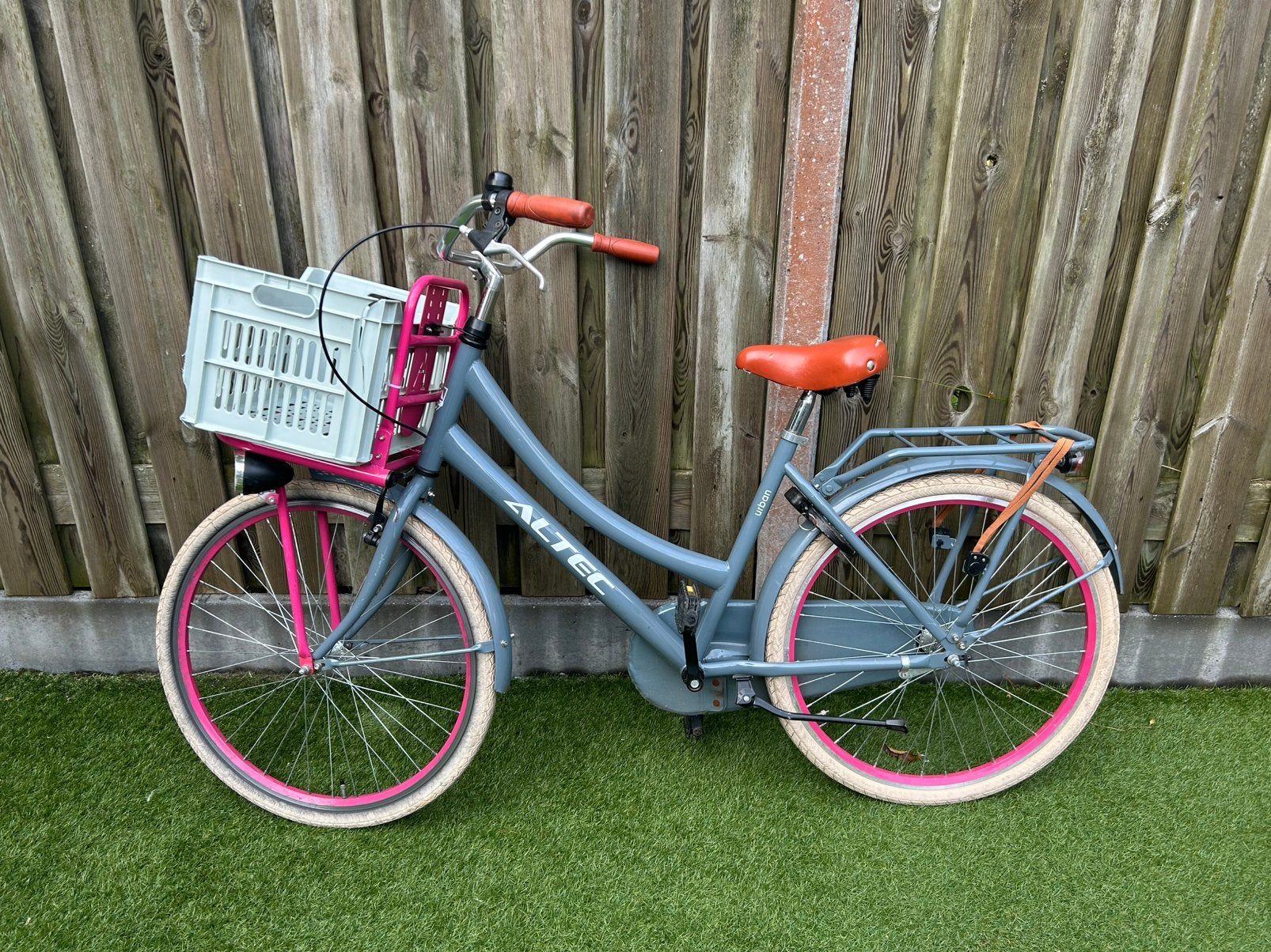Altec fiets, Fietsen en Brommers, Fietsen | Meisjes, Ophalen, Terugtraprem, Handrem, Gebruikt