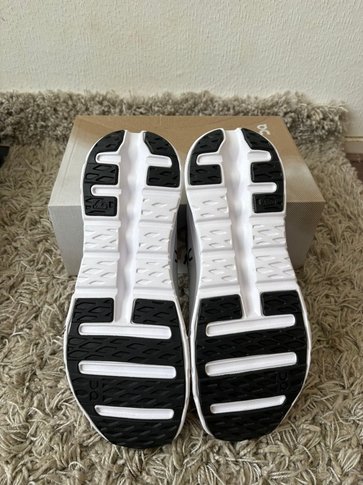 On Cloudtilt Sneakers Maat 45 - Gloednieuw, Kleding | Heren, Schoenen, Zwart, Ophalen of Verzenden, Oncloud, Sneakers of Gympen