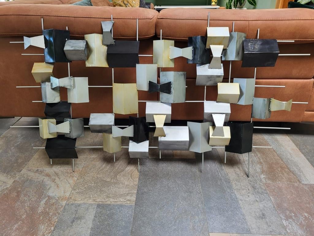 Wand bekleding designstuk., Ophalen