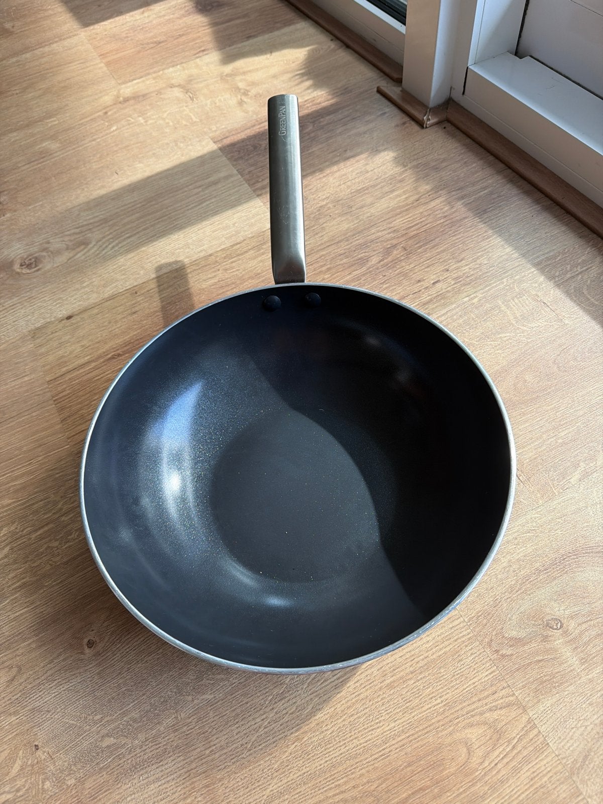 GreenPan Wokpan 28,5 cm - Zo goed als nieuw, Huis en Inrichting, Antiaanbaklaag, Ophalen of Verzenden, Zo goed als nieuw, GreenPan
