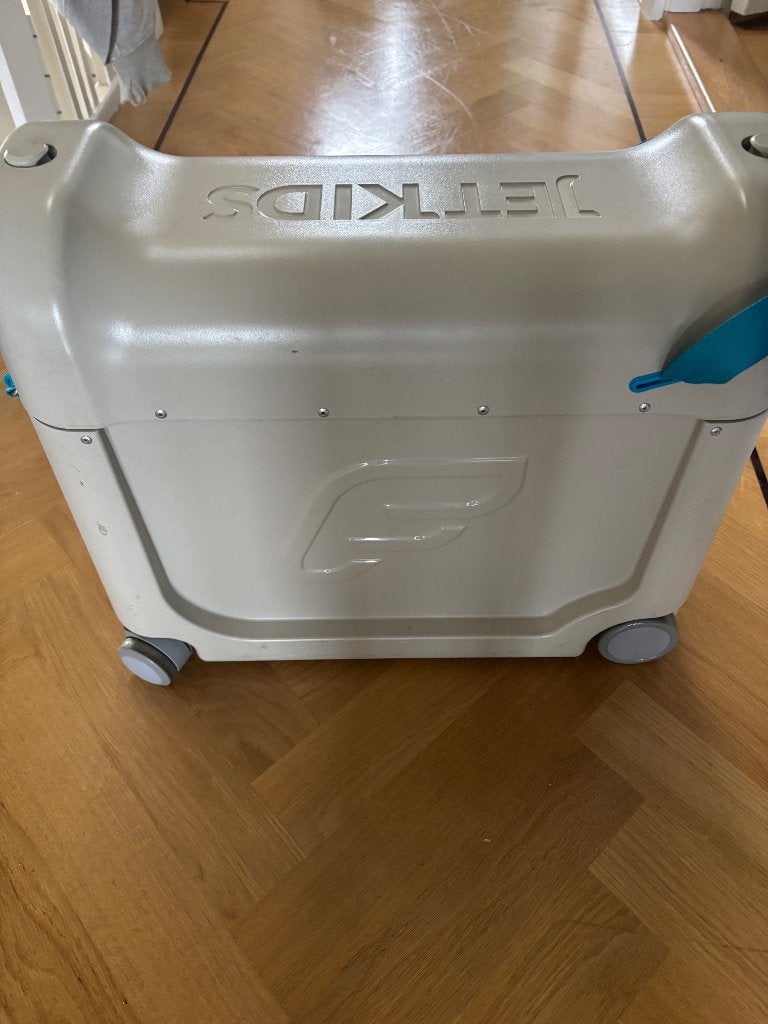 Jetkids, Ophalen, Zo goed als nieuw