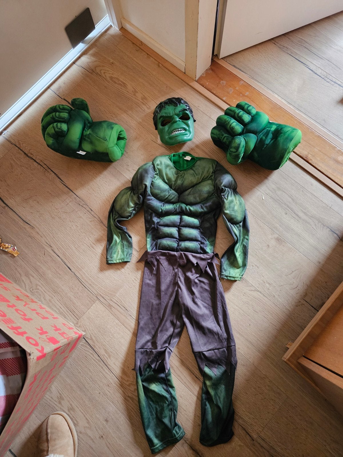Hulk pak compleet, Ophalen of Verzenden, Zo goed als nieuw, 134 t/m 140, Jongen of Meisje