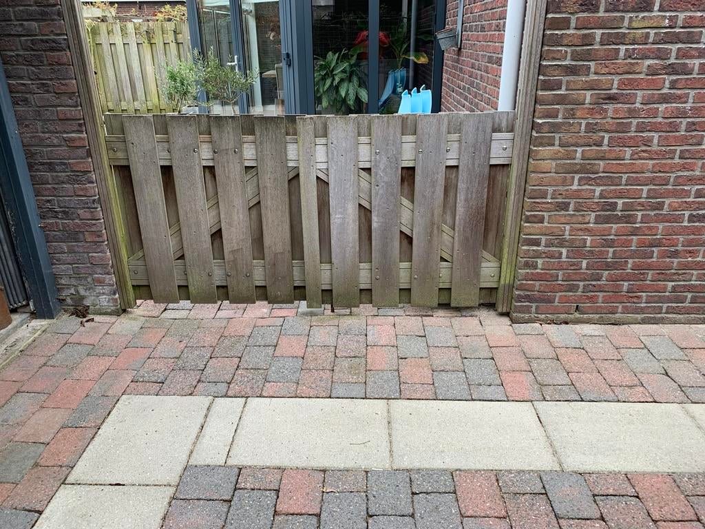 Hardhouten poort deuren, Ophalen, Gebruikt, 150 tot 200 cm, Draaipoort