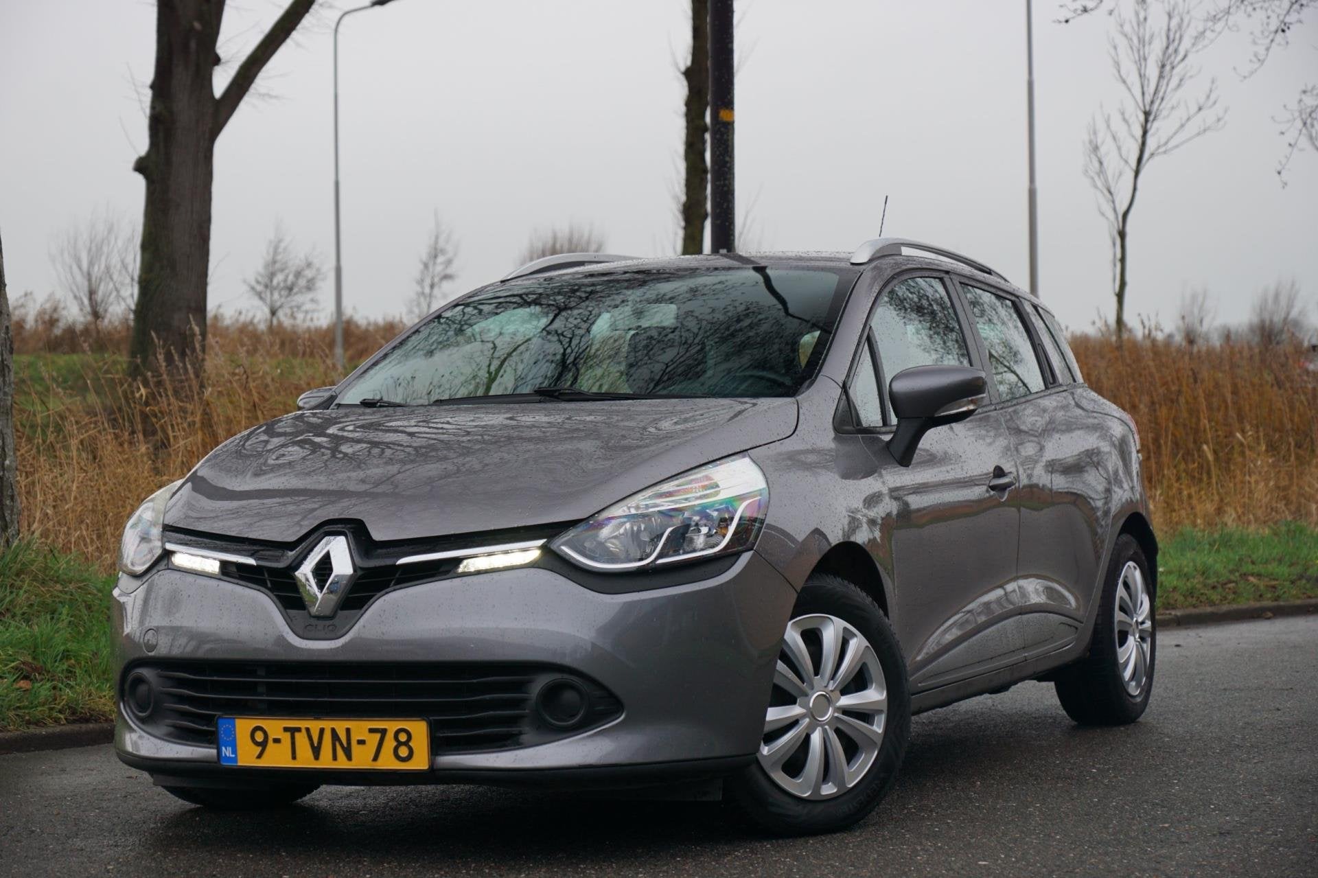 Renault Clio Estate 1.5 dCi ECO Night&Day - Gris Cassiopee -, Voorwielaandrijving, Euro 5, Stof, Gebruikt