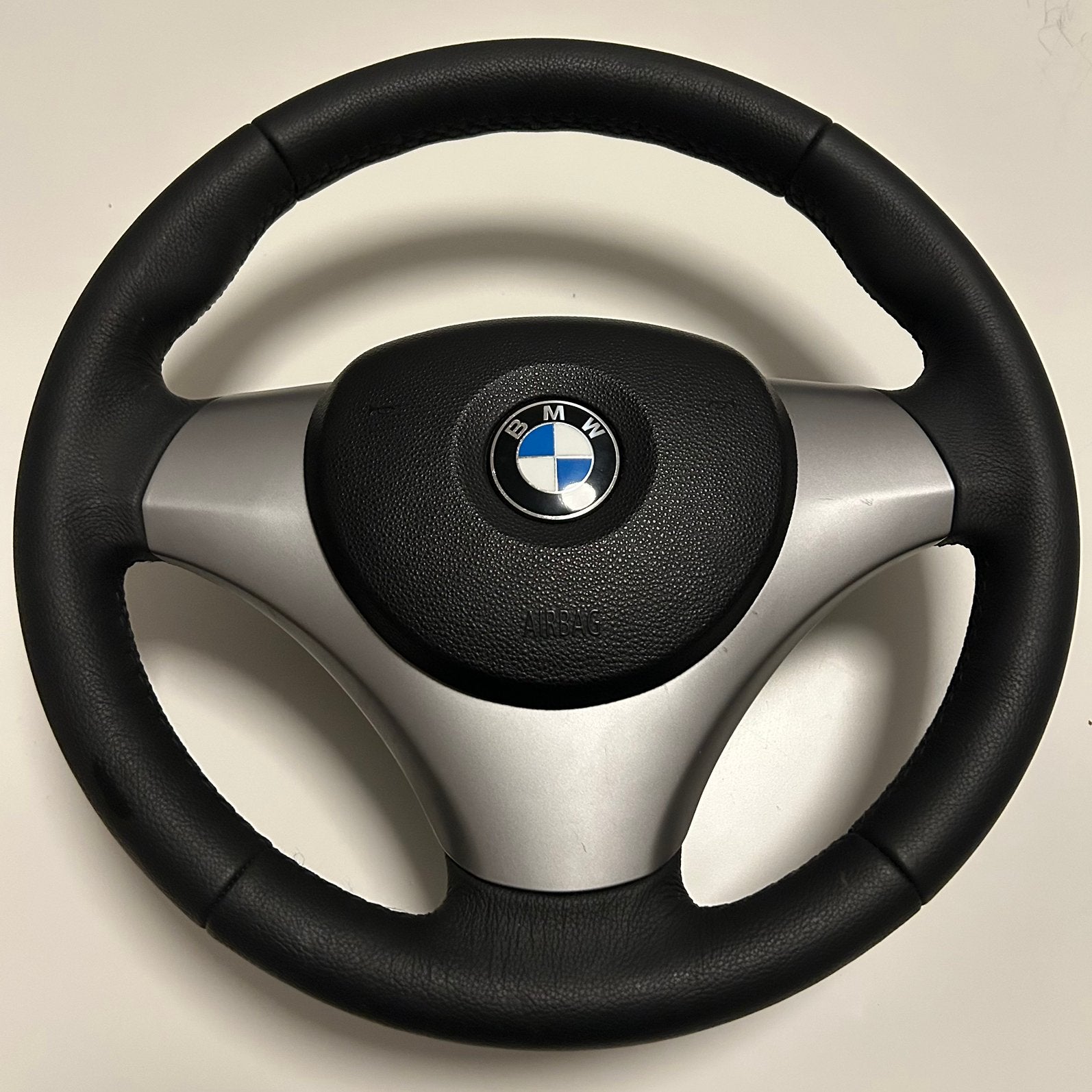 Bmw E90/E87 series Stuurwiel. Nieuw, Niet gebruikt!!, Ophalen of Verzenden, Nieuw, BMW