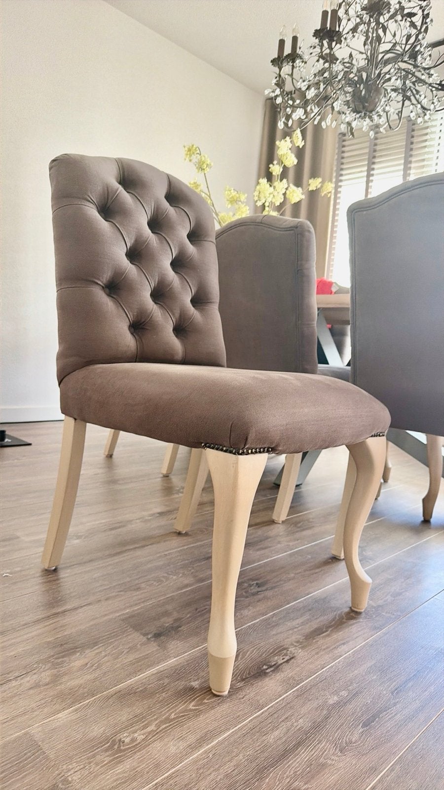 6x landelijke chesterfield eettafelstoelen, Huis en Inrichting, Stoelen, Gebruikt, Bruin, Ophalen of Verzenden, Stof