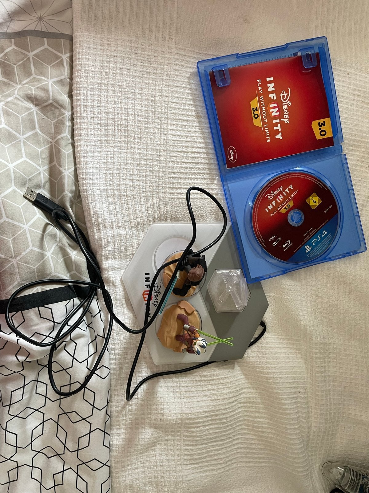 Disney Infinity 3.0 PS4 met Figuren, Avontuur en Actie, Gebruikt, 1 speler, Eén computer