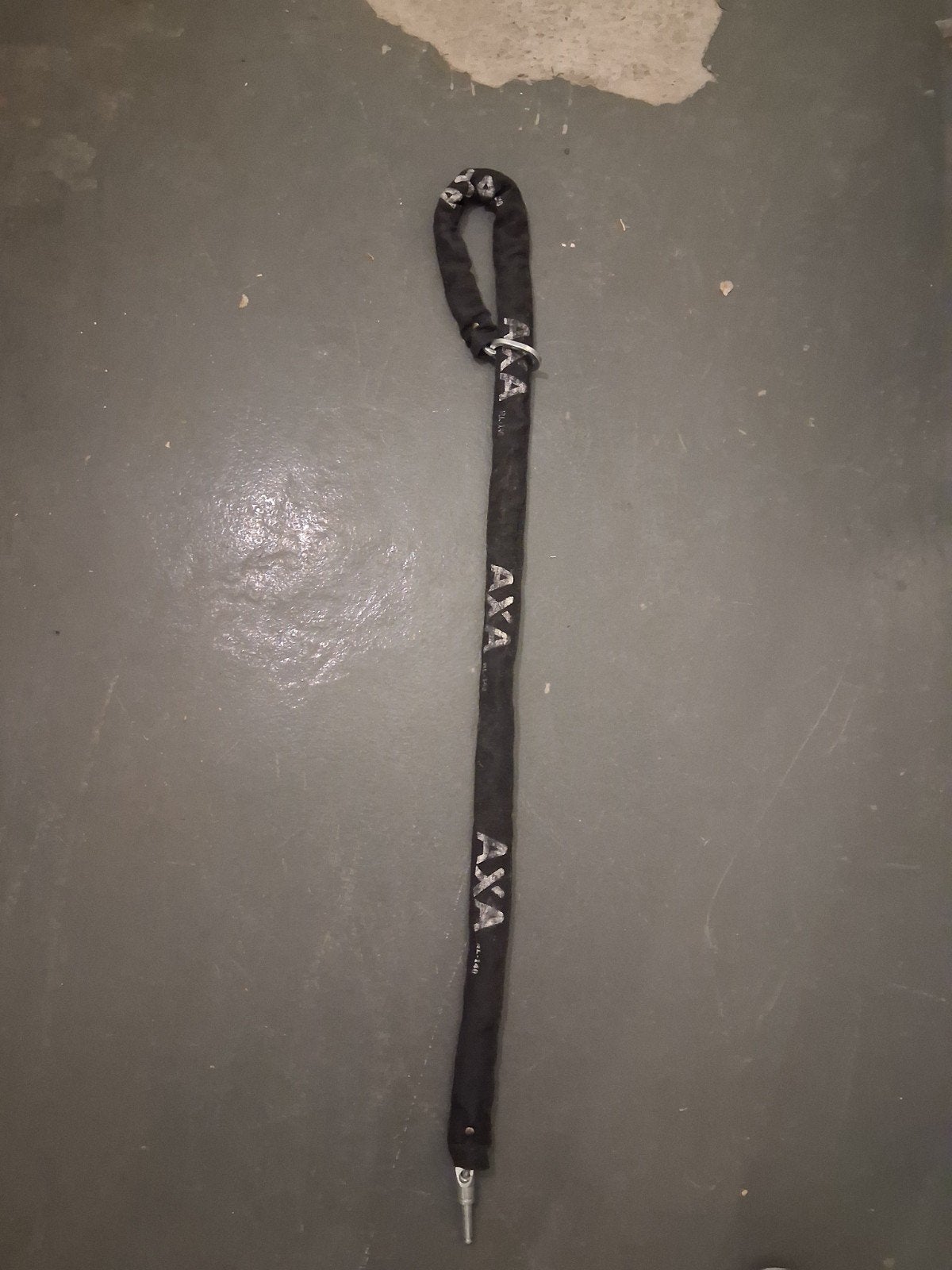 Axa defender / solid insteekketting 130cm, Ophalen, Ringslot
