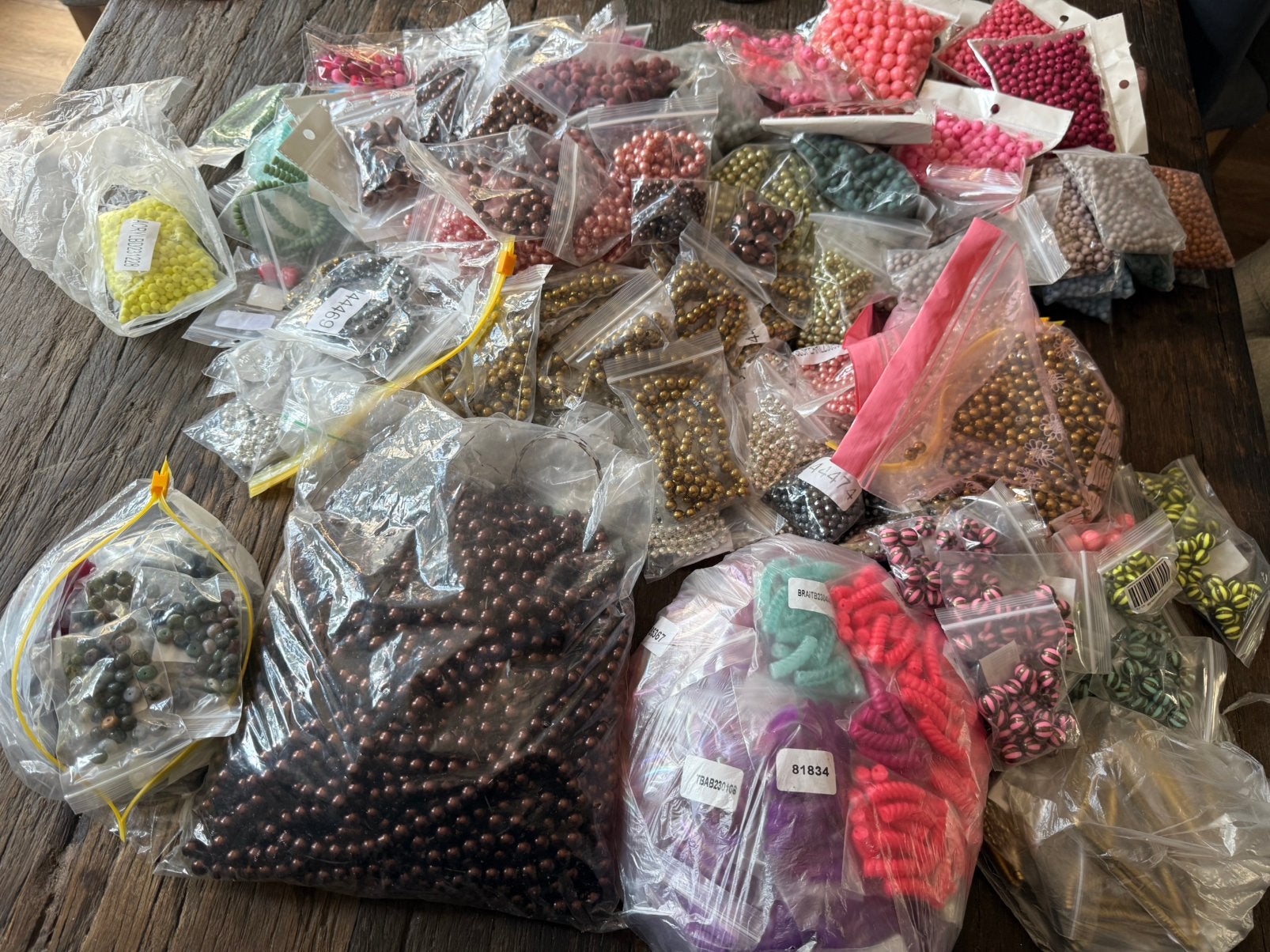 Grote partij kralen te koop! Niet los te koop, Ophalen of Verzenden, Zo goed als nieuw, Kraal