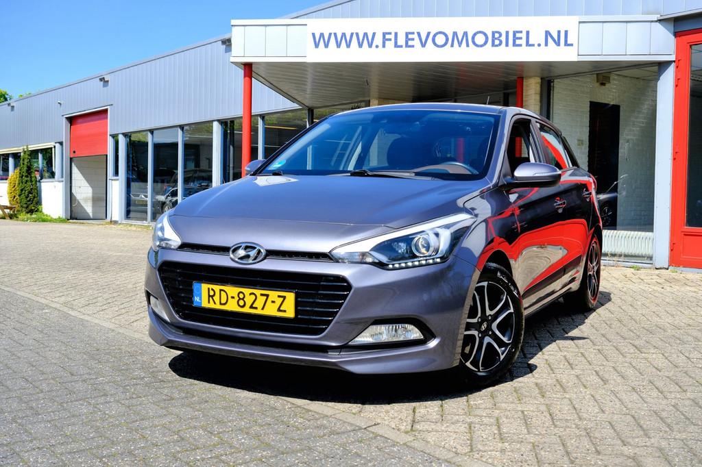 Hyundai I20 1.0 T-GDI Comfort 5-drs Navi|1e Eig|Clima|Cam|LM, Voorwielaandrijving, 450 kg, Euro 6, 100 pk
