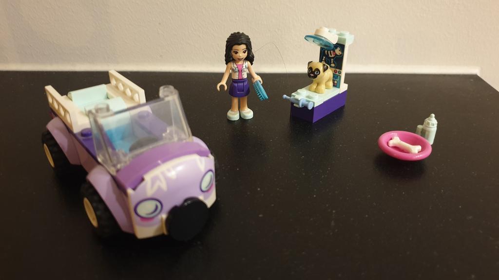 Emma's mobiele dierenkliniek Lego Friends 41360, Ophalen, Lego, Zo goed als nieuw, Complete set