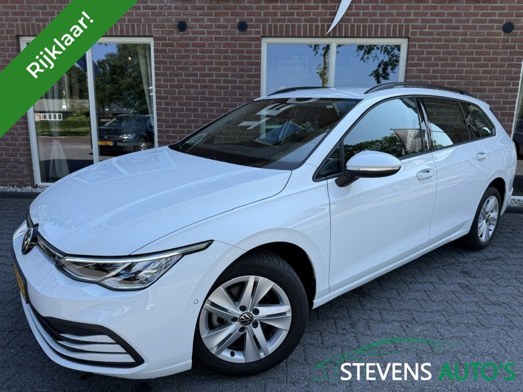 Volkswagen Golf Variant 1.0 eTSI Life TREKHAAK / DIGIDASH /, Gebruikt, Origineel Nederlands, 1265 kg, 3 cilinders