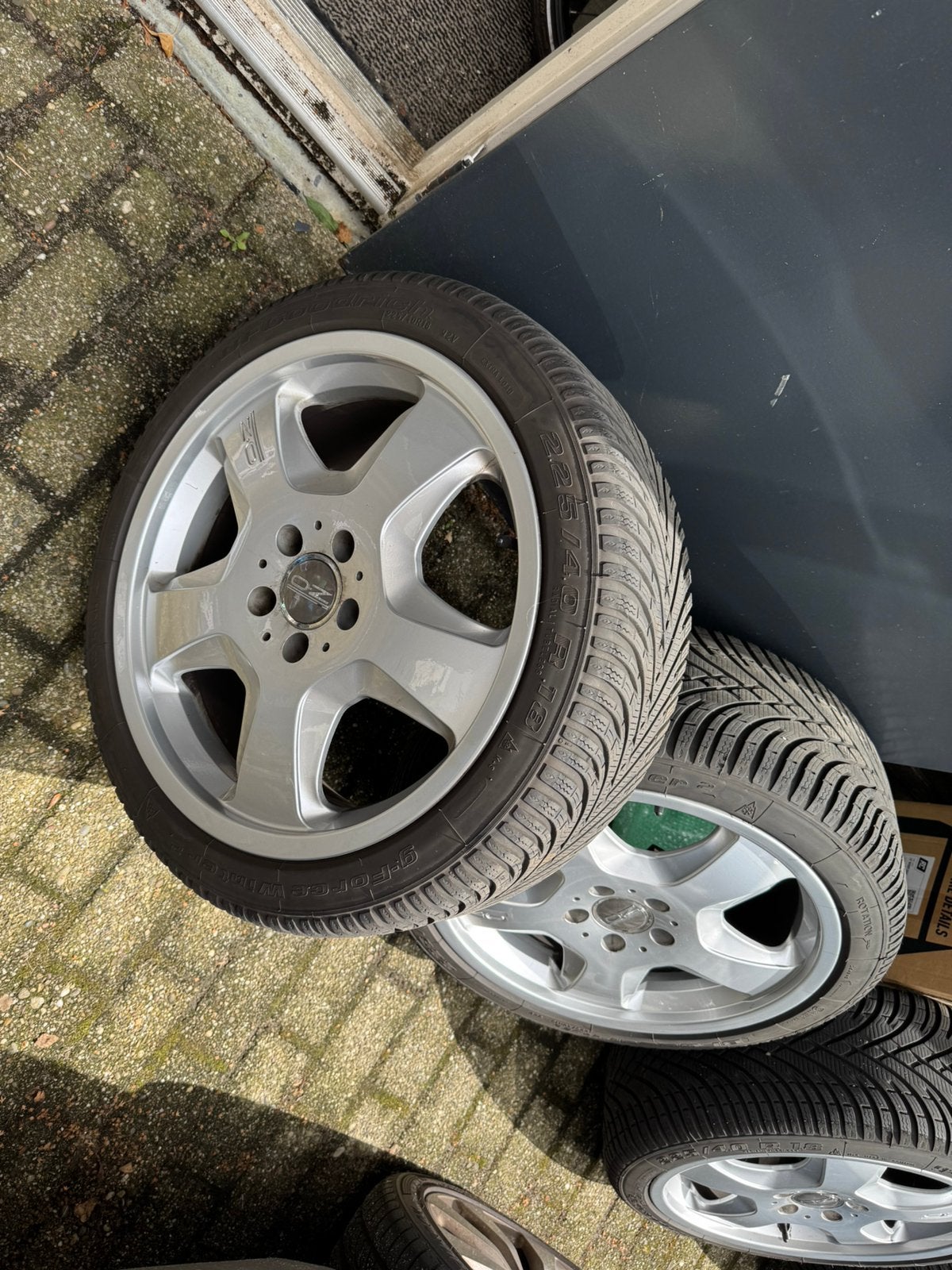 4x 18” OZ Opera EVO velgen 5x112 met redelijke winterbanden, Ophalen, 18 inch, Gebruikt, Velg(en)