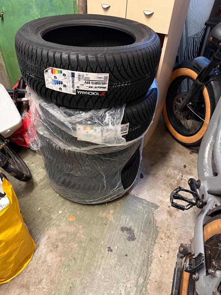 Yokohama BlueEarth-4S AW21 195/55R15 89V banden, Ophalen of Verzenden, Nieuw