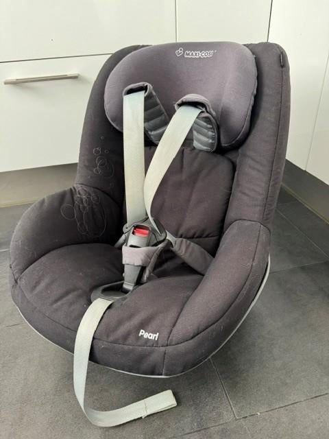 Maxi-Cosi Pearl kinderzitje + Familyfix isofix base, Ophalen, 9 t/m 18 kg, Zo goed als nieuw, Isofix