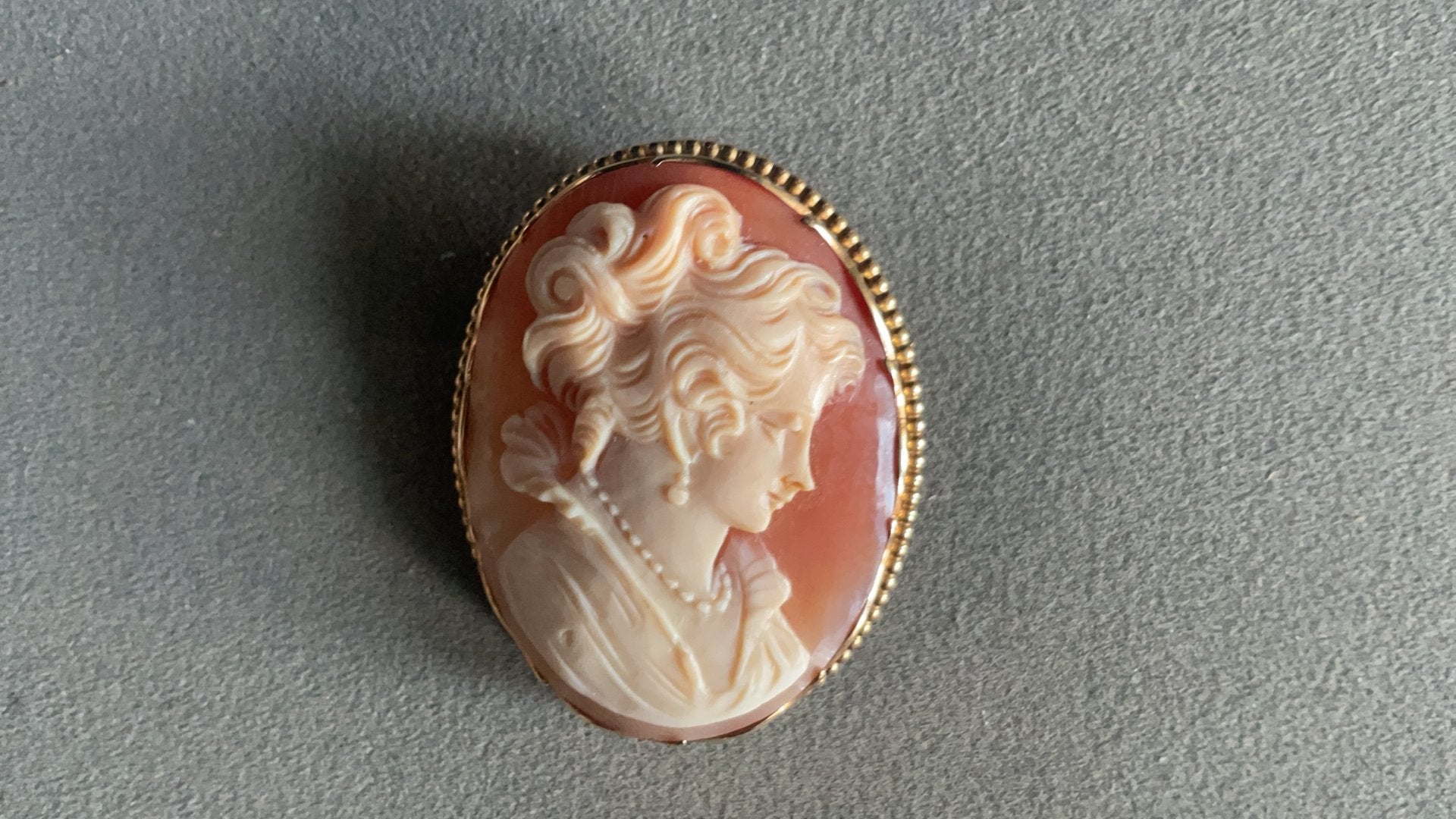 Camee, Ophalen of Verzenden, Overige materialen, Broche