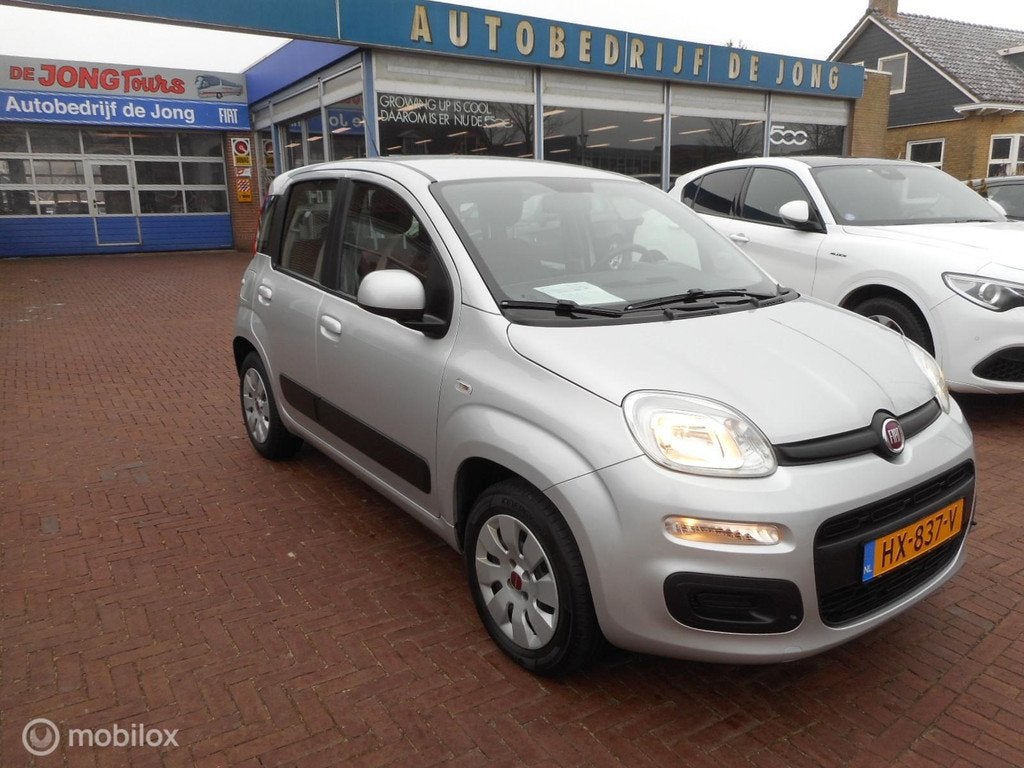 Fiat Panda TwinAir Turbo 80 Lounge AUTOMAAT+METALLIC LAK+RES, Auto's, Fiat, Euro 6, Panda, Origineel Nederlands, Bedrijf
