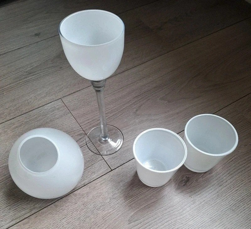 Witte melkglas waxinelichthouders set 4 stuks, Huis en Inrichting, Wit, Waxinelichthouder, Ophalen of Verzenden, Glas