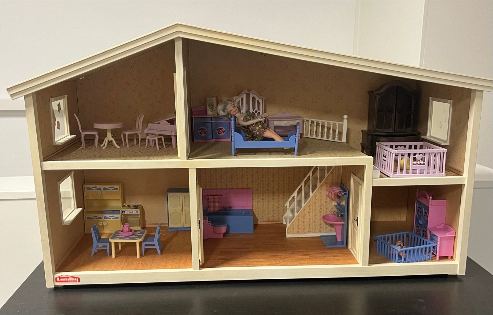 Prachtig vintage Lundby poppenhuis met inrichting, Ophalen of Verzenden, Gebruikt, Poppenhuis