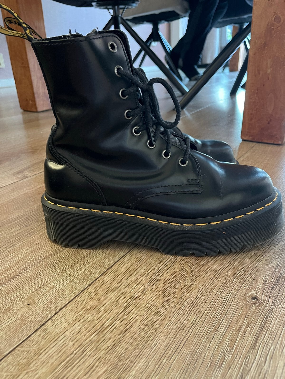 Dr. Martens Airwair Collectie - Zwarte Platform Laarzen, Kleding | Dames, Zwart, Lage of Enkellaarzen, Ophalen of Verzenden, Gedragen