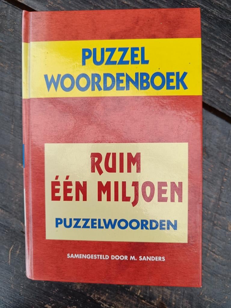 Puzzel Woordenboek - Ruim één miljoen puzzelwoorden, Boeken, Ophalen of Verzenden