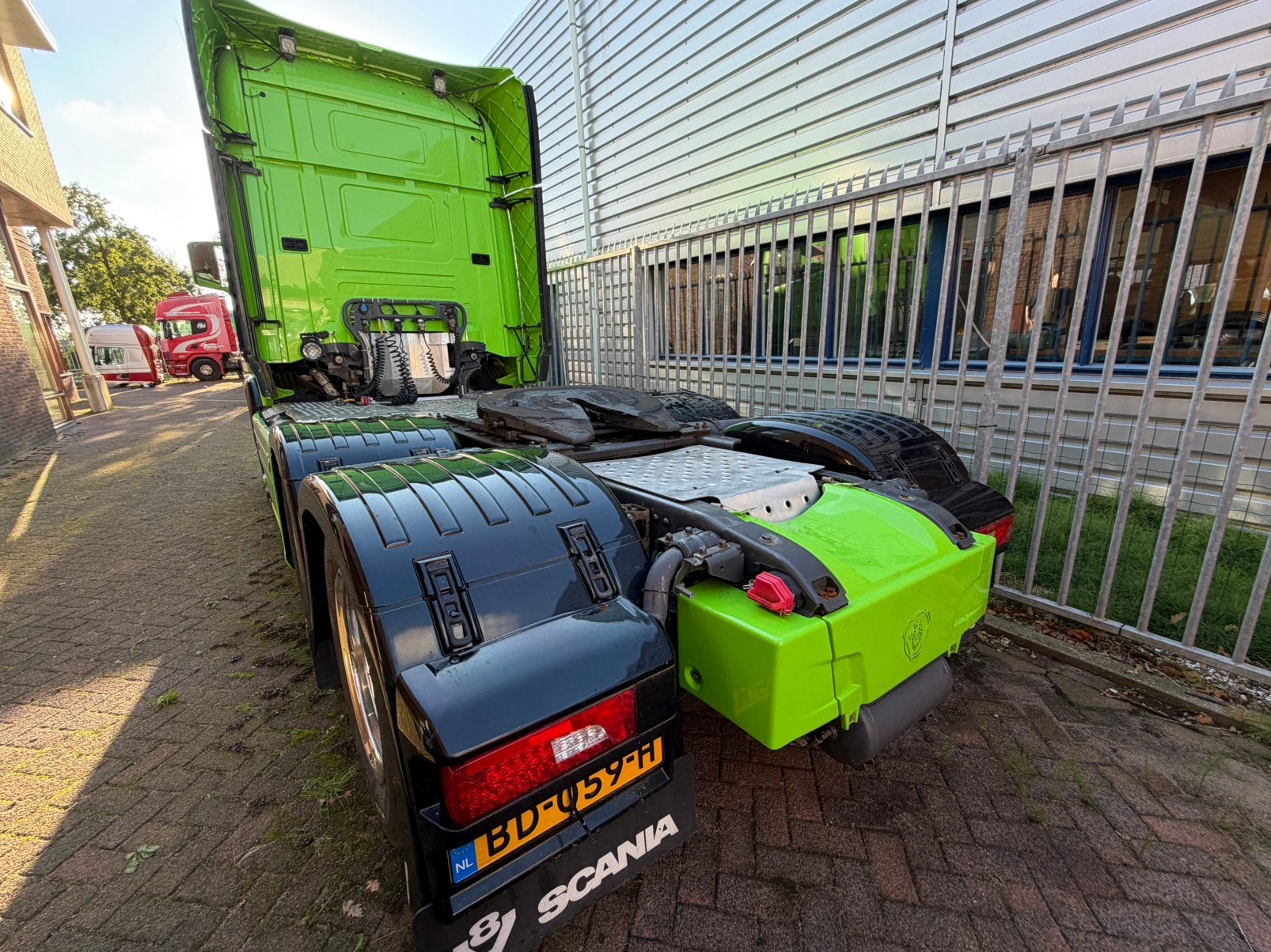 Scania V8 R580 LA 6X2 boogie lift 6 ton gelopen, Auto's, Automaat, Achterwielaandrijving, Scania, Leder